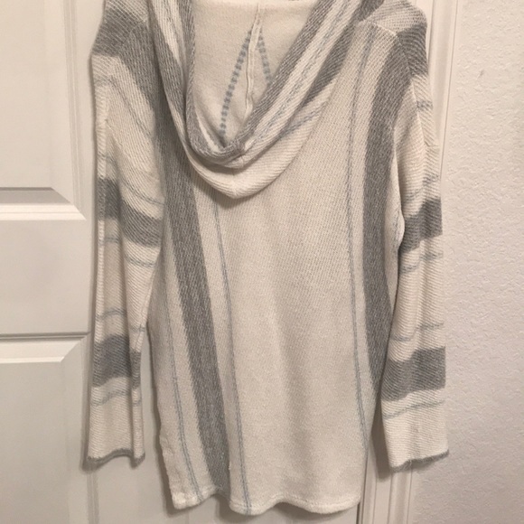 Ron Jon sweatshirt - Picture 4 of 4